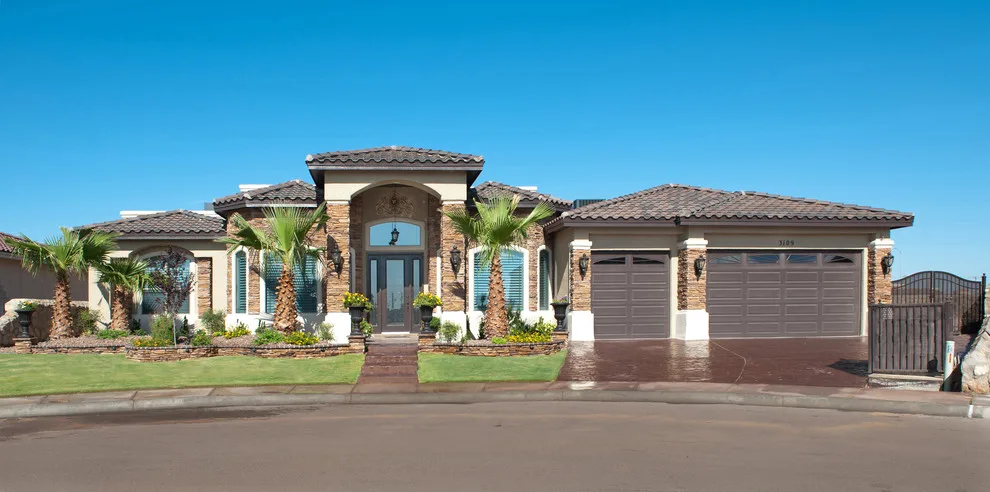 Facade Designs by Bella Vista Custom Homes, Inc. - Photo 2