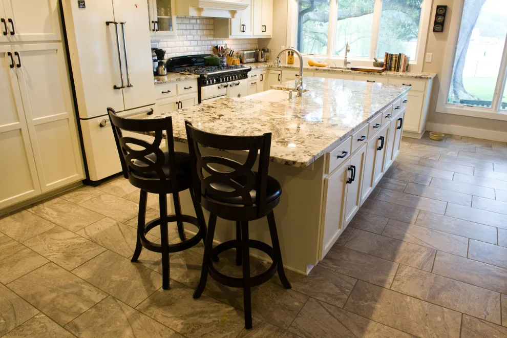 Lake House Restoration by R&R Enterprises Inc - Photo 54