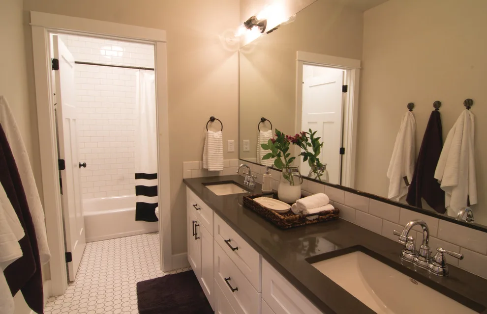 Gale-Rew Construction Personalized Hayley's Cottage 2015 by Gale Rew Construction, Inc. - Photo 3