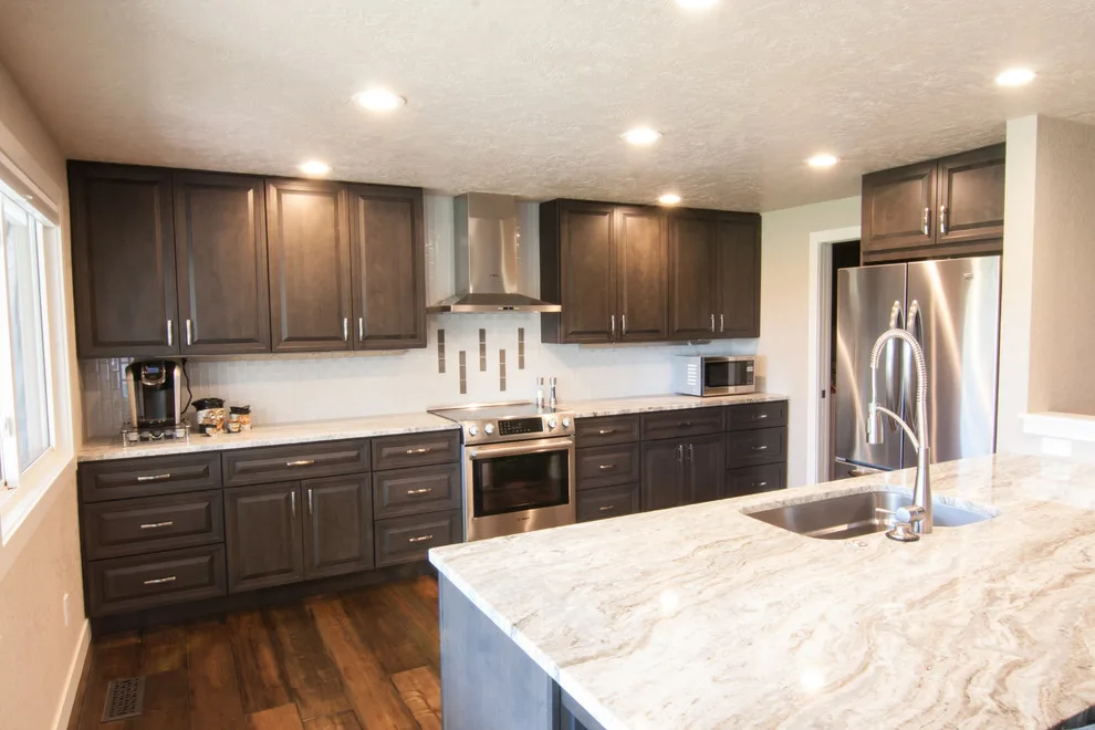 Gale-Rew Construction Renovation-Leliefeld by Gale Rew Construction, Inc. - Photo 6