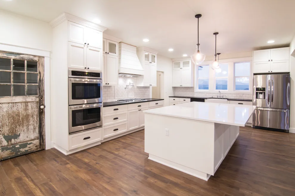 Hernandez-Gale Rework Custom by Gale Rew Construction, Inc. - Photo 12