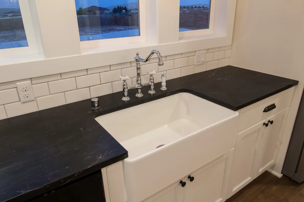Hernandez-Gale Rework Custom by Gale Rew Construction, Inc. - Photo 3