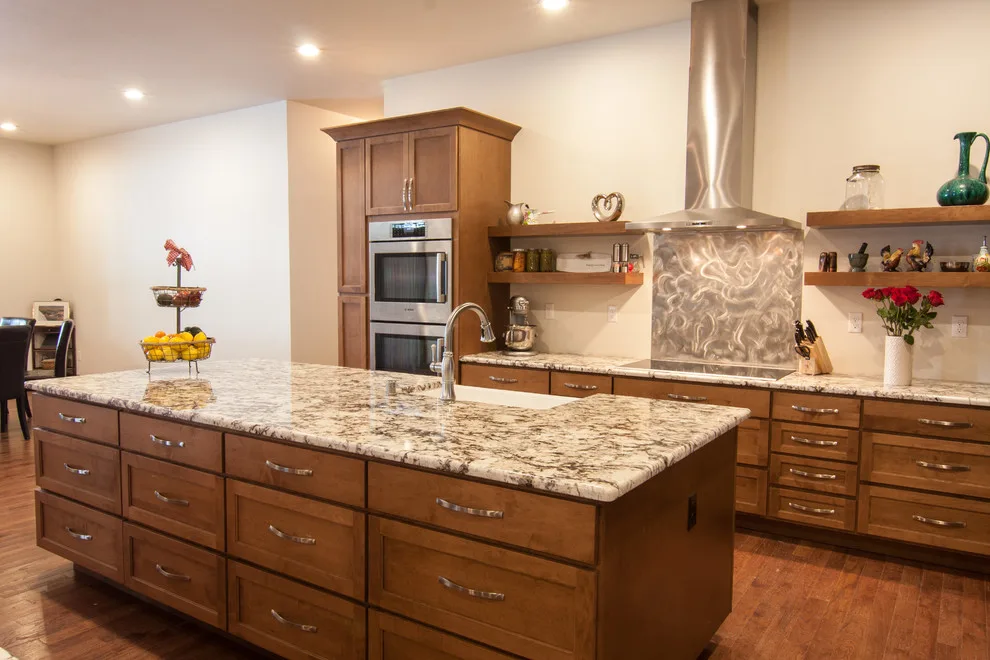 Goodwin Custom Home by Gale Rew by Gale Rew Construction, Inc. - Photo 6