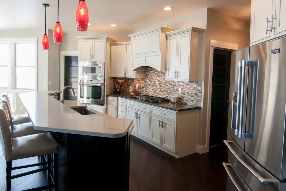 Roth Custom Home by Gale Rew by Gale Rew Construction, Inc. - Photo 13