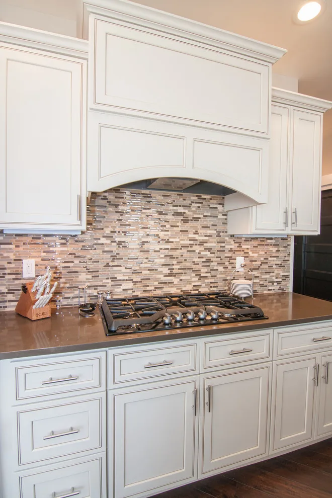Roth Custom Home by Gale Rew by Gale Rew Construction, Inc. - Photo 12