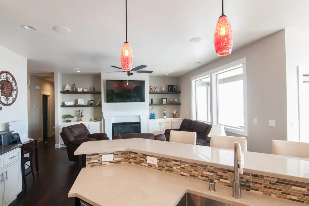 Roth Custom Home by Gale Rew by Gale Rew Construction, Inc. - Photo 7
