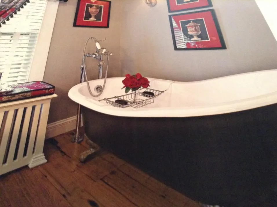 Art Collection by Belle Decor Design Group - Photo 8