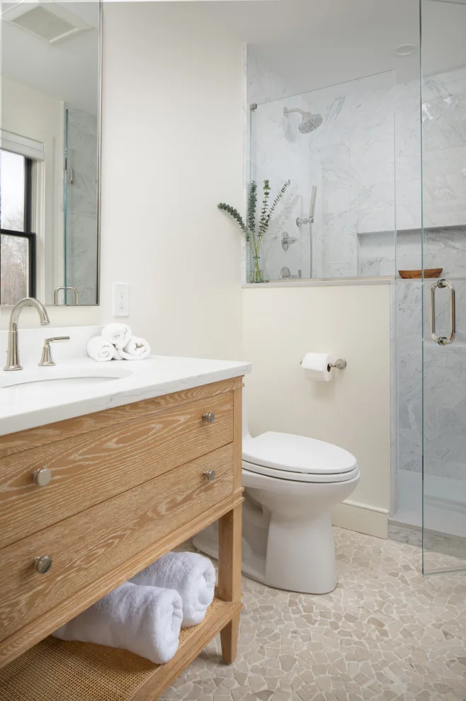 Artistic Abode by Armitage Interiors - Home Design & Renovation - Photo 25
