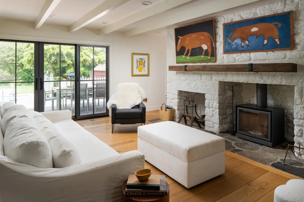 Artistic Abode by Armitage Interiors - Home Design & Renovation - Photo 30