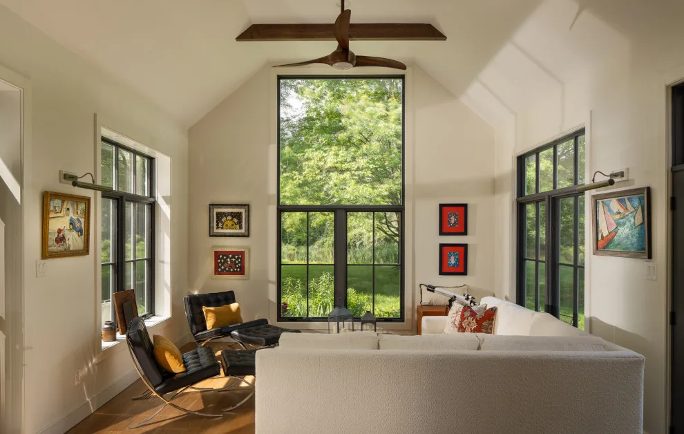 Artistic Abode by Armitage Interiors - Home Design & Renovation - Photo 38