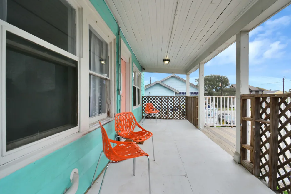 Galveston Four Unit Vacation Rental by Leisure Blvd - Photo 10