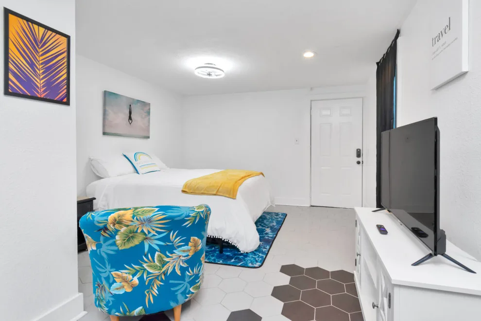 Galveston Four Unit Vacation Rental by Leisure Blvd - Photo 53