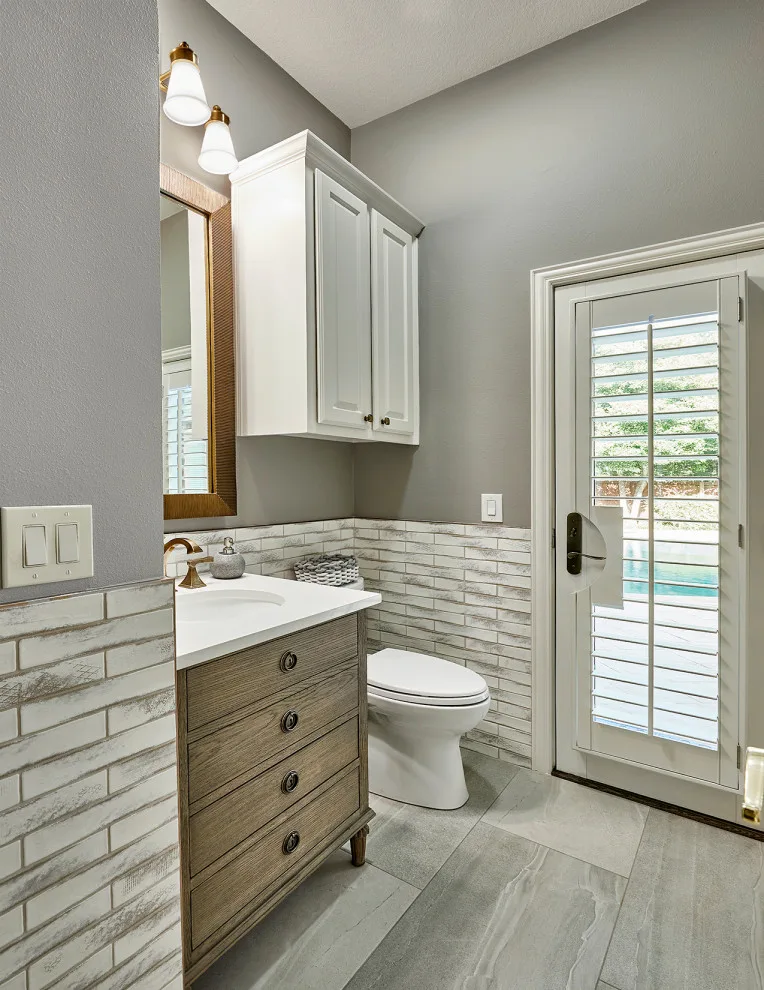 Garrett Drive Visitor Restrooms by EURO Design Build - Photo 3