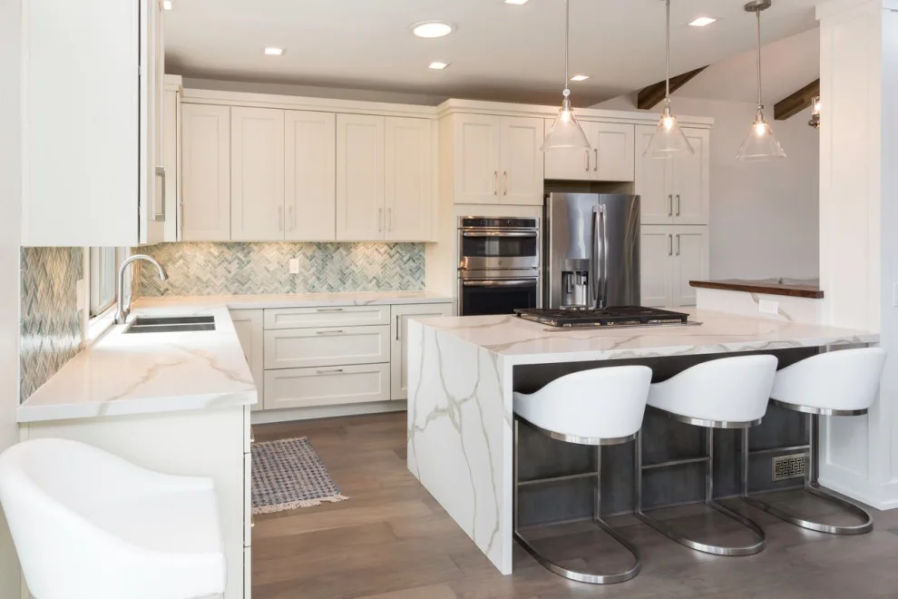 Glencrest Renovation Project by Buildersmith Inc. - Photo 9