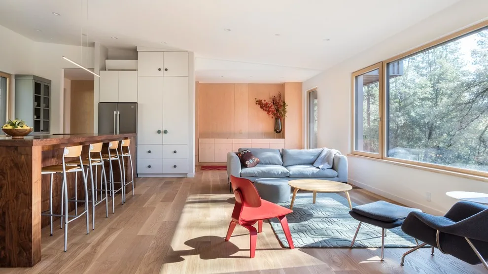 Great Home by Atmosphere Design Build - Photo 5