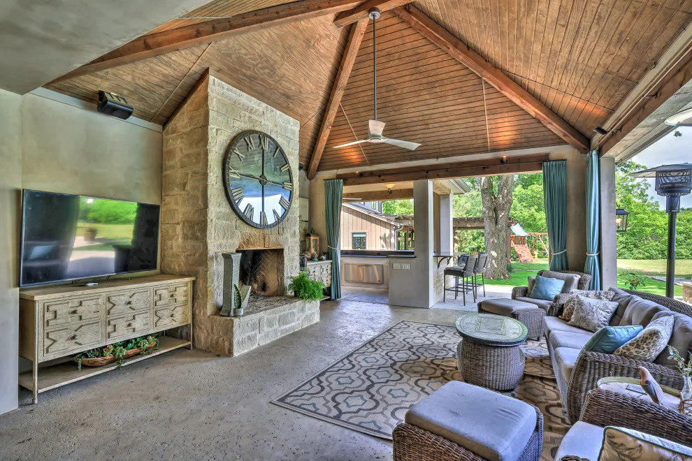Gourmet Outdoor Cooking Area by Fred Parker Company, Inc. - Photo 15