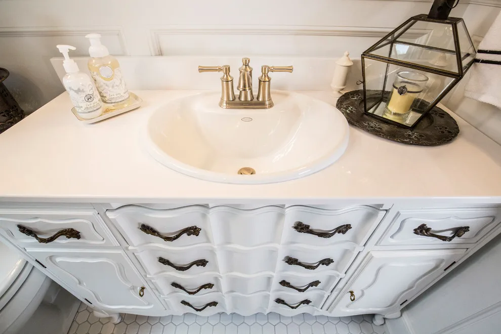 Grand Avenue Hall Bathroom by Stumpff HomeWorks, LLC - Photo 4