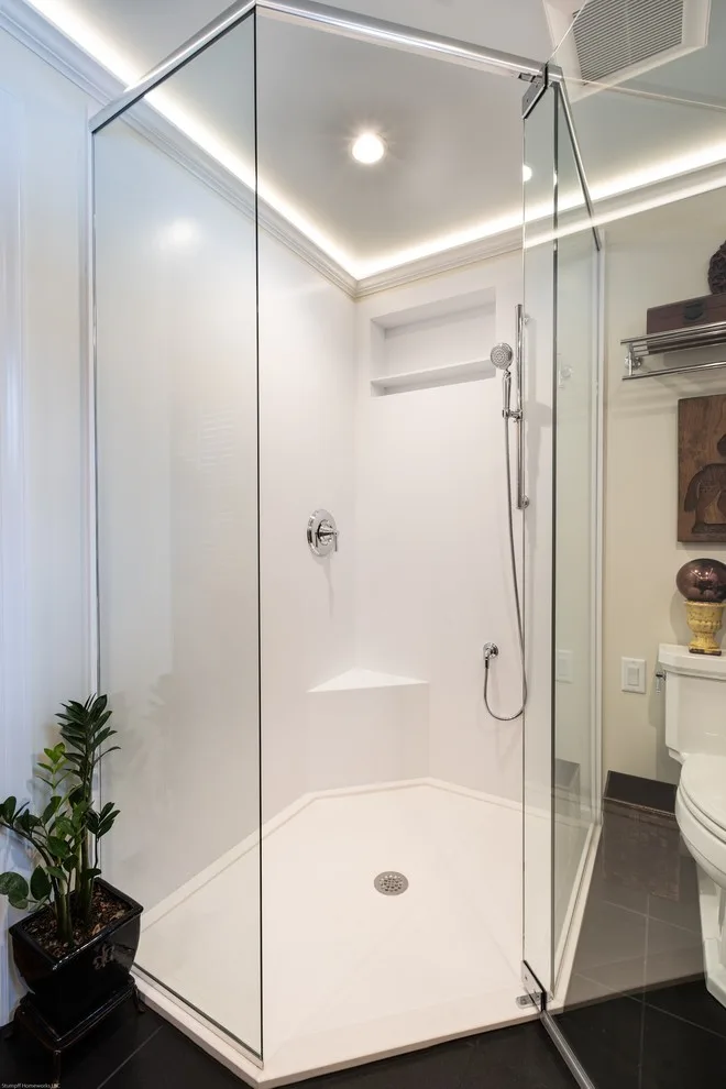 Grand Avenue Primary Bathroom by Stumpff HomeWorks, LLC - Photo 6