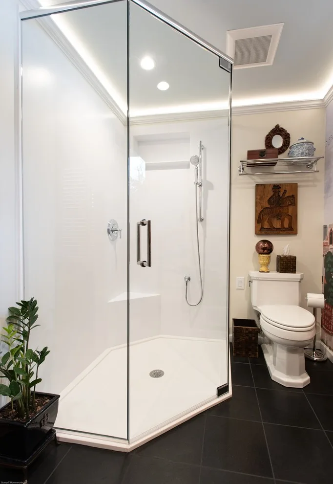 Grand Avenue Primary Bathroom by Stumpff HomeWorks, LLC - Photo 7