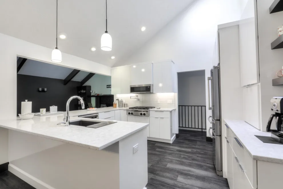 Hedgewood kitchen renovation by BJ Armstrong Custom Homes - Photo 7