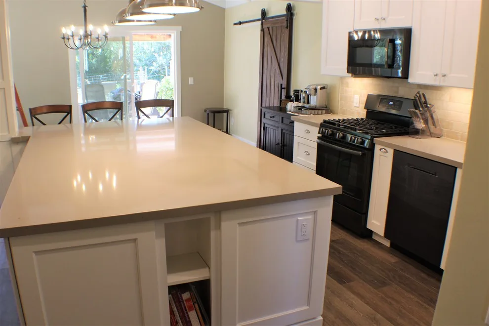 Concealed Valley by Buildersmith Inc. - Photo 3