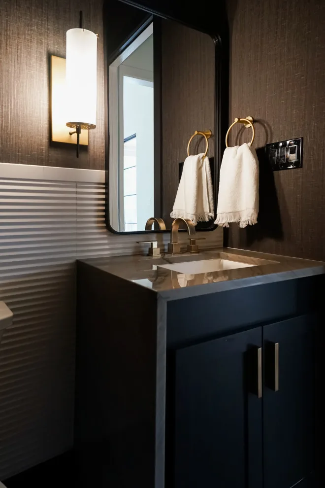 J. House & Co. - Photo 2