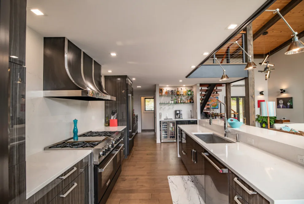 Mountain Home by Yankee Barn Homes - Photo 3