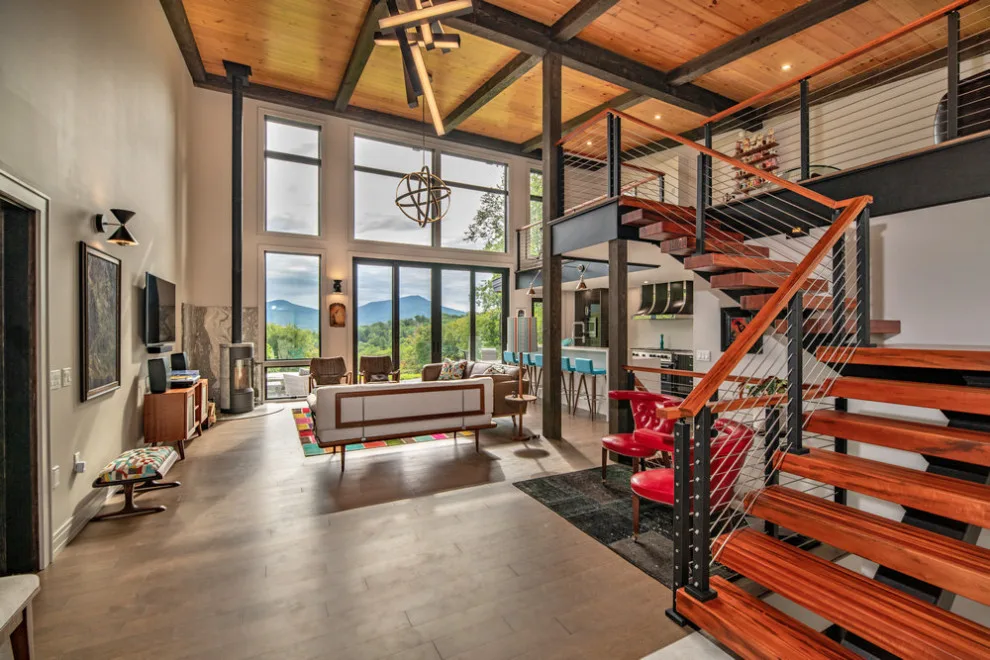 Mountain Home by Yankee Barn Homes - Photo 24