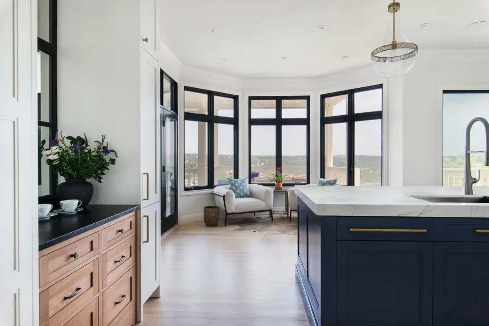 Hillcrest Family Residence by Realty Restoration, LLC - Photo 8