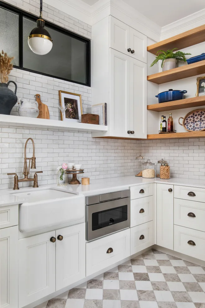 Hillcrest Family Residence by Realty Restoration, LLC - Photo 9