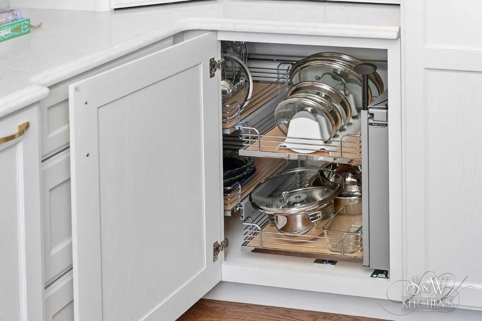 Golden Touch Kitchen and Butler's Pantry by Sarah Kraus Bartelson - S&W Kitchens - Photo 23