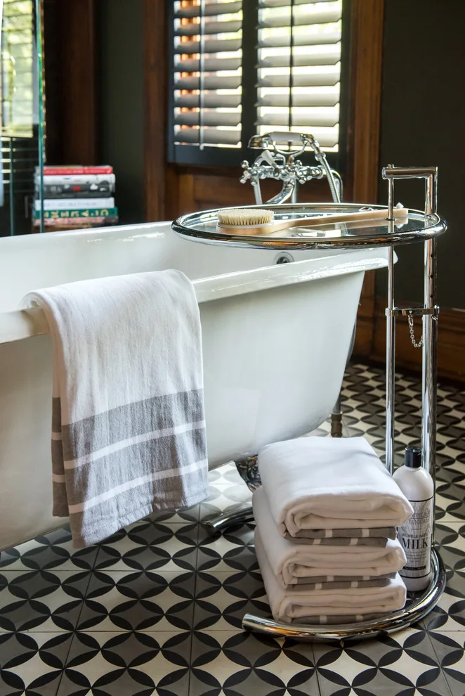 Heritage District Getaway by Nistenhaus Design LLC - Photo 26