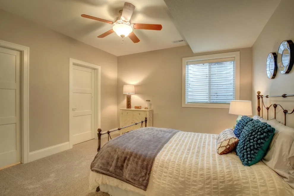 Hobbs Home by Premier Homes Of Illinois, Inc - Photo 7
