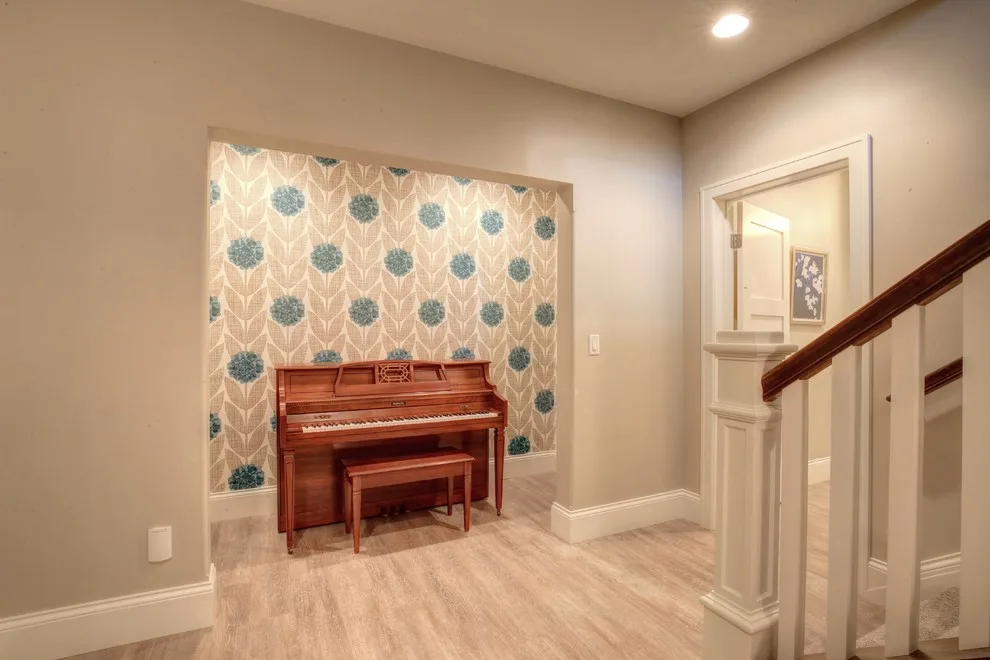 Hobbs Home by Premier Homes Of Illinois, Inc - Photo 5