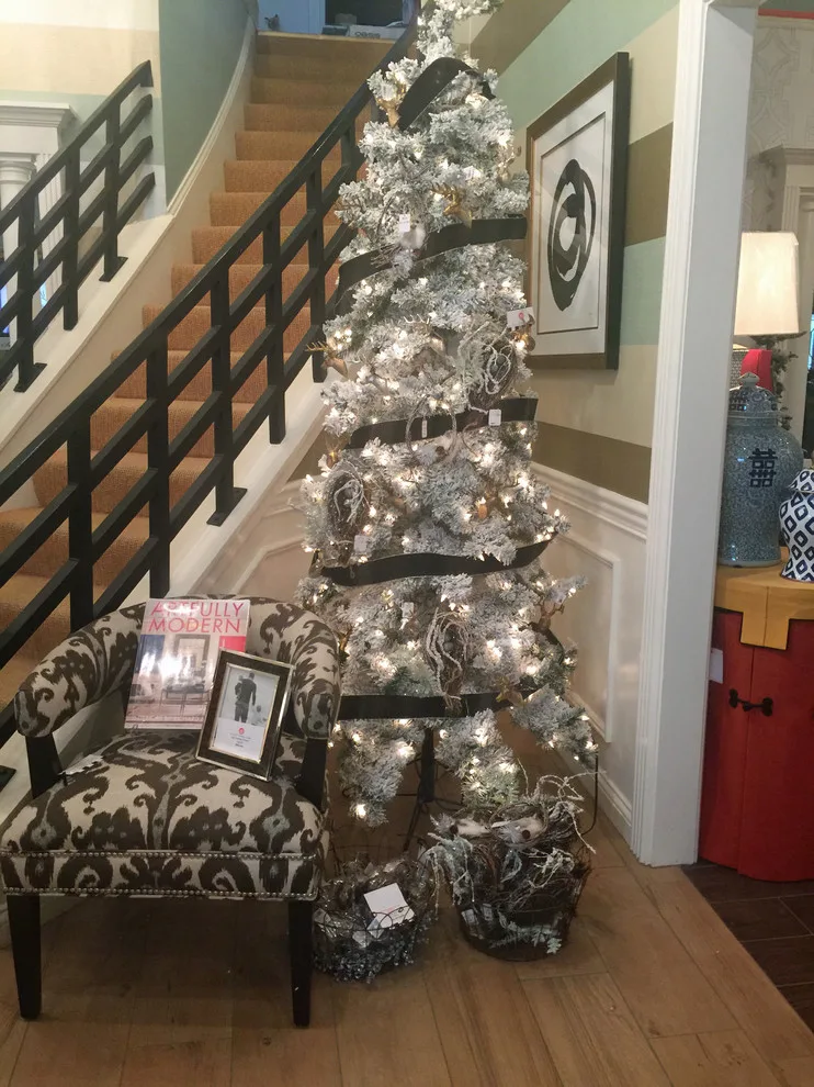 Festive Decorations by The Lee W. Robinson Company - Photo 11