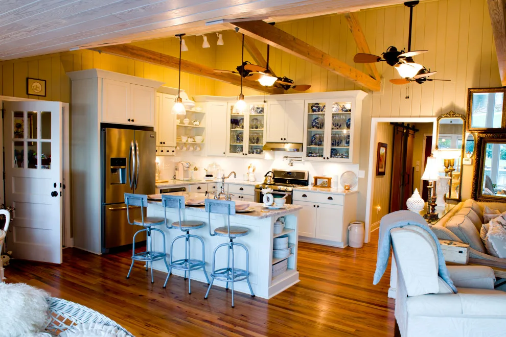 Home Renovation by R&R Enterprises Inc - Photo 14