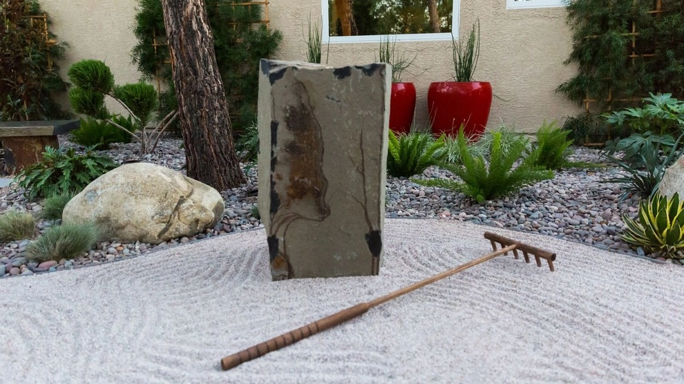 Zen garden by Chip-n-dale's Custom Landscaping - Photo 3