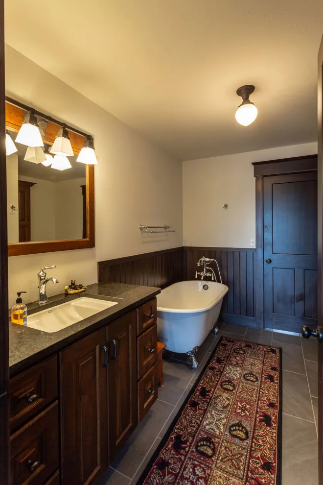 Modest Origins by Schultz Building Inc - Photo 2