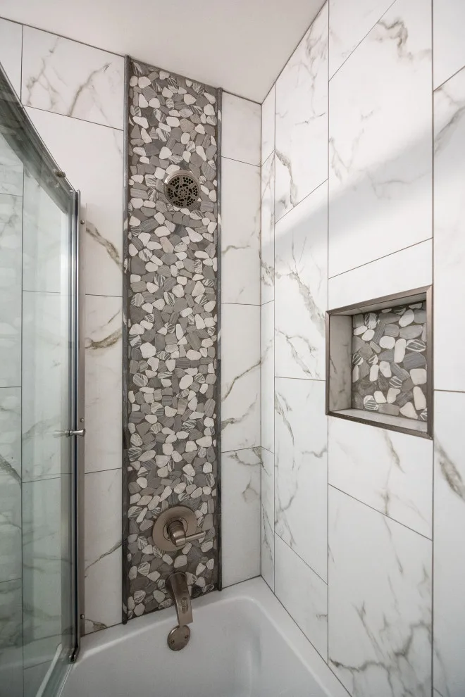 Hurstbourne Restroom by Blandford & Co. - Photo 5