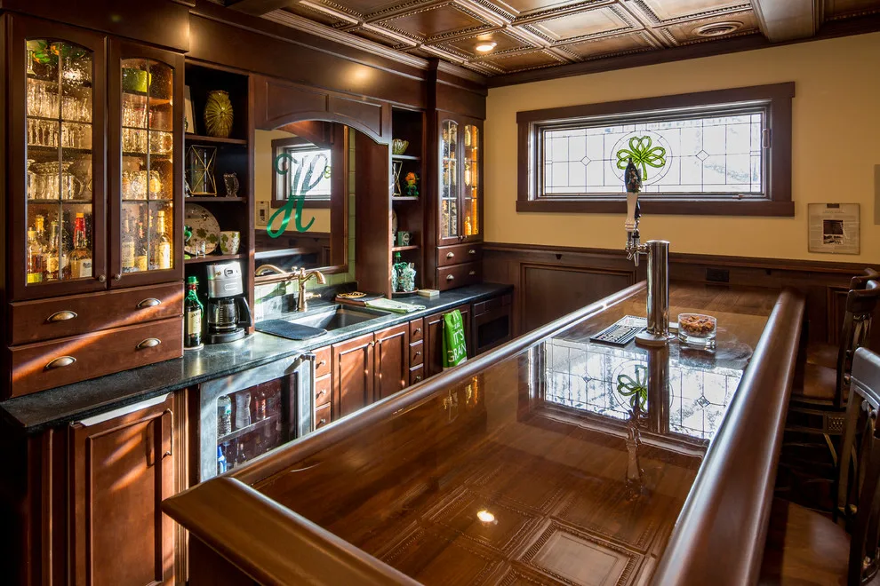 Irish Tavern by Maile, Tekulve & Gray - Photo 2