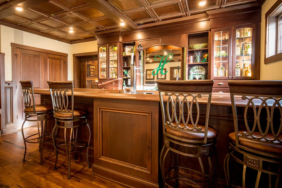 Irish Tavern by Maile, Tekulve & Gray - Photo 3
