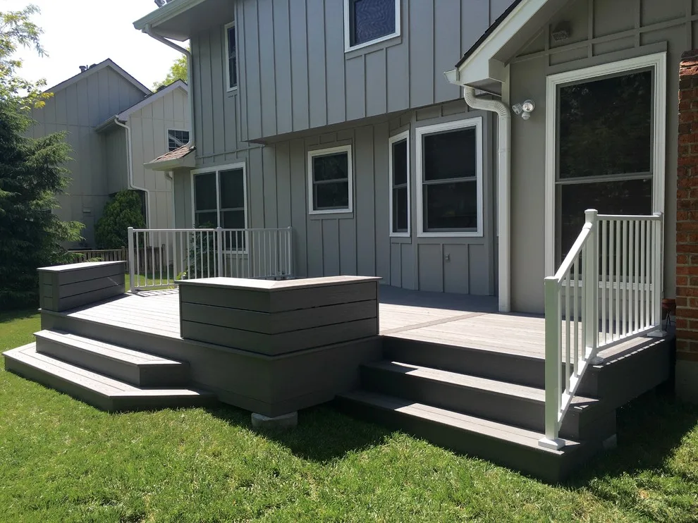 Azek Deck at Island Oak by Stumpff HomeWorks, LLC - Photo 3