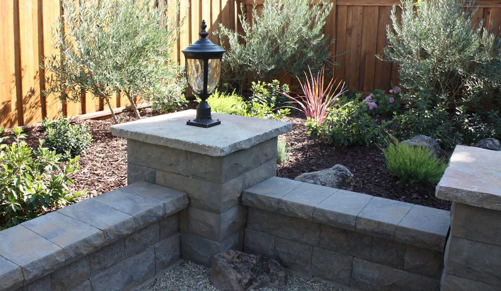 Italian Outdoor Dining Space by Traina Thought Landscapes - Photo 2