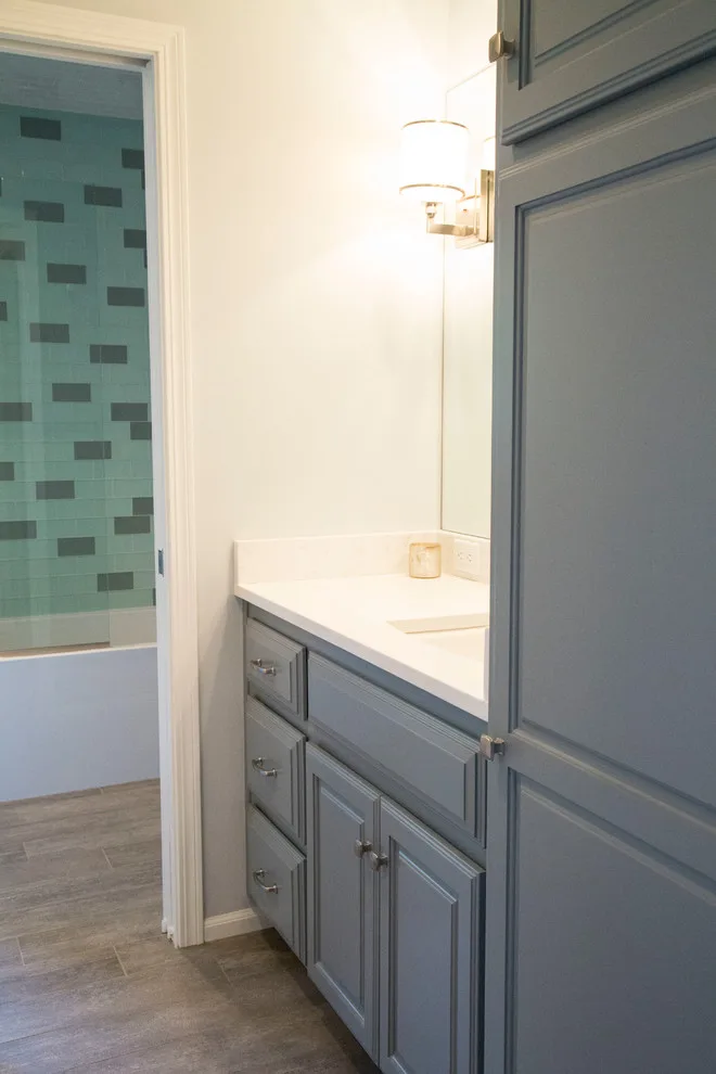 Jack and Jill Bathroom by Stumpff HomeWorks, LLC - Photo 10