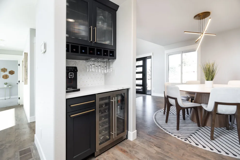 Janna Dr Ground Floor Renovation by Freestone LLC Design-build - Photo 9