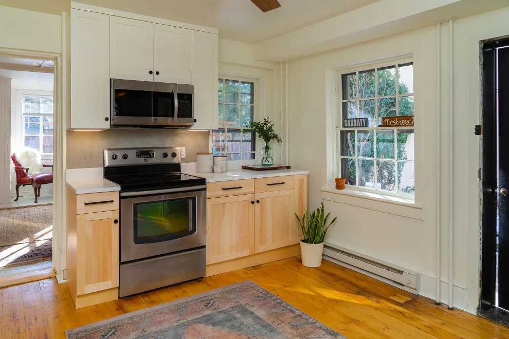 Jefferson Avenue Kitchen by Armitage Interiors - Home Design & Renovation - Photo 2