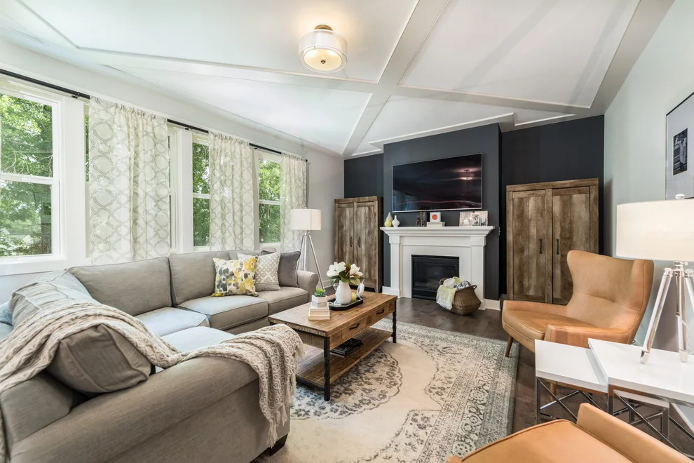 Johnson Family Lounge by Tranquil Designs LLC - Photo 4