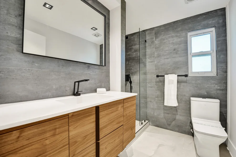 Kirkland - Total Home Renovation by Bayside Home Improvement LLC - Photo 32