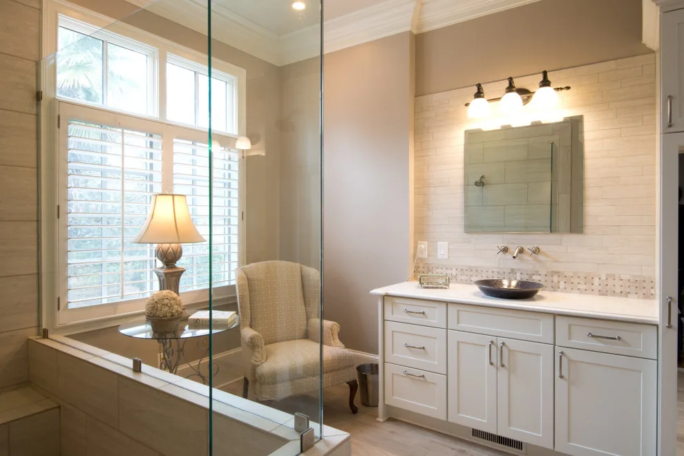 Home Kitchen and Bathroom Renovations by R&R Enterprises Inc - Photo 10