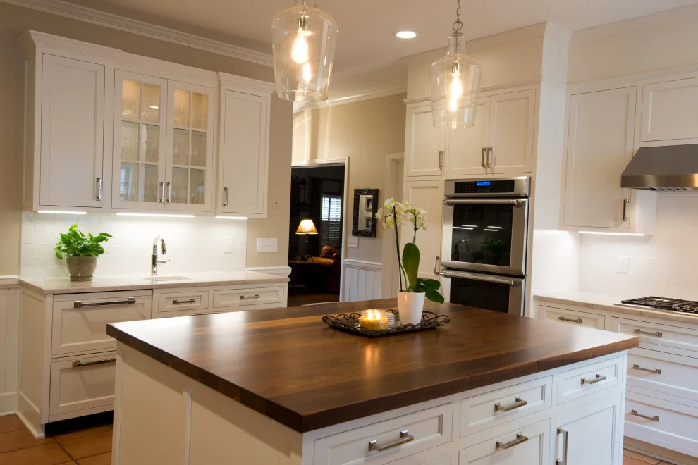Home Kitchen and Bathroom Renovations by R&R Enterprises Inc - Photo 23